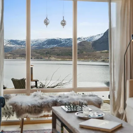 Seaside With Panoramic Views In Oterstranda Dom wakacyjny Inndyr