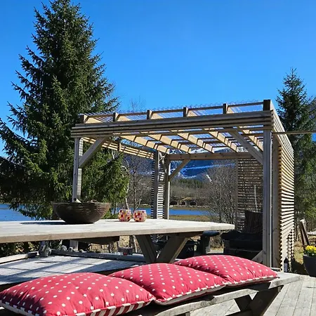 Seaside With Panoramic Views In Oterstranda * Inndyr