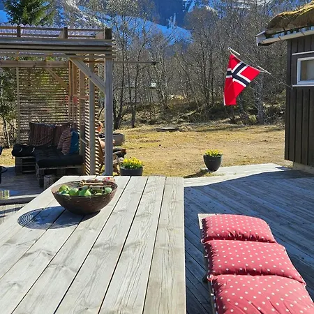 Feriehus Seaside With Panoramic Views In Oterstranda Inndyr