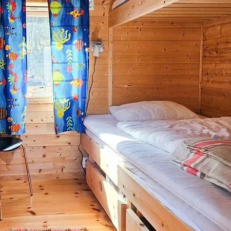 Seaside With Panoramic Views In Oterstranda Feriehus Inndyr