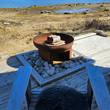 Seaside With Panoramic Views In Oterstranda Feriehus *