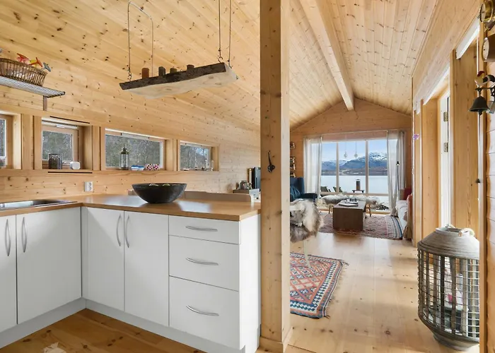 Seaside With Panoramic Views In Oterstranda Dom wakacyjny